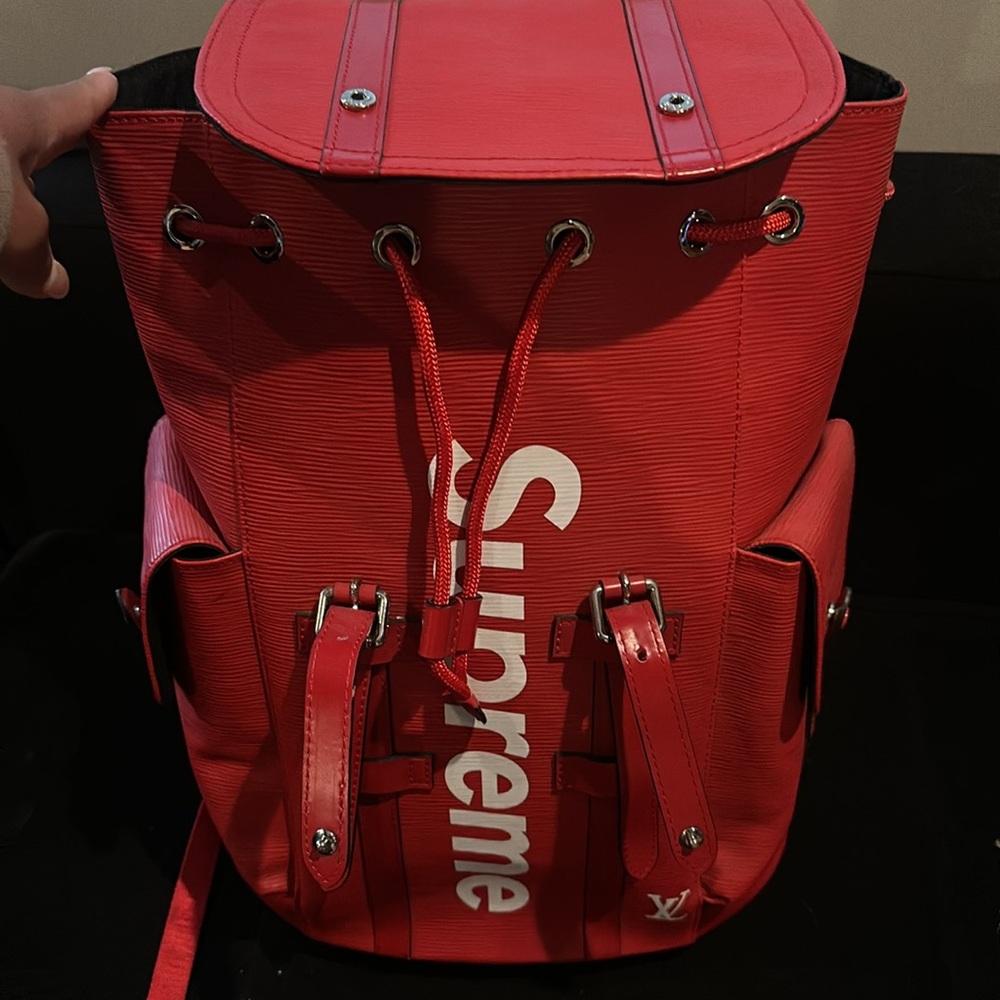 Brand new. No tags or garment bag. Was gifted. Not really my style. - Picture 7 of 7